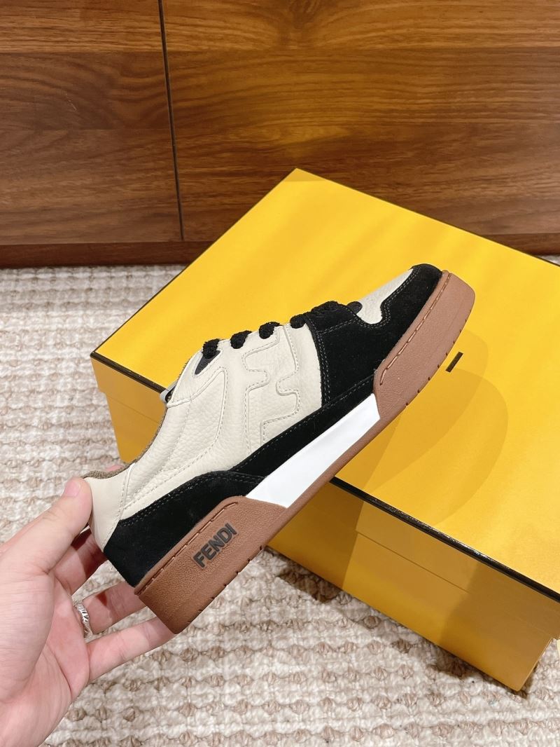 Fendi Low Shoes